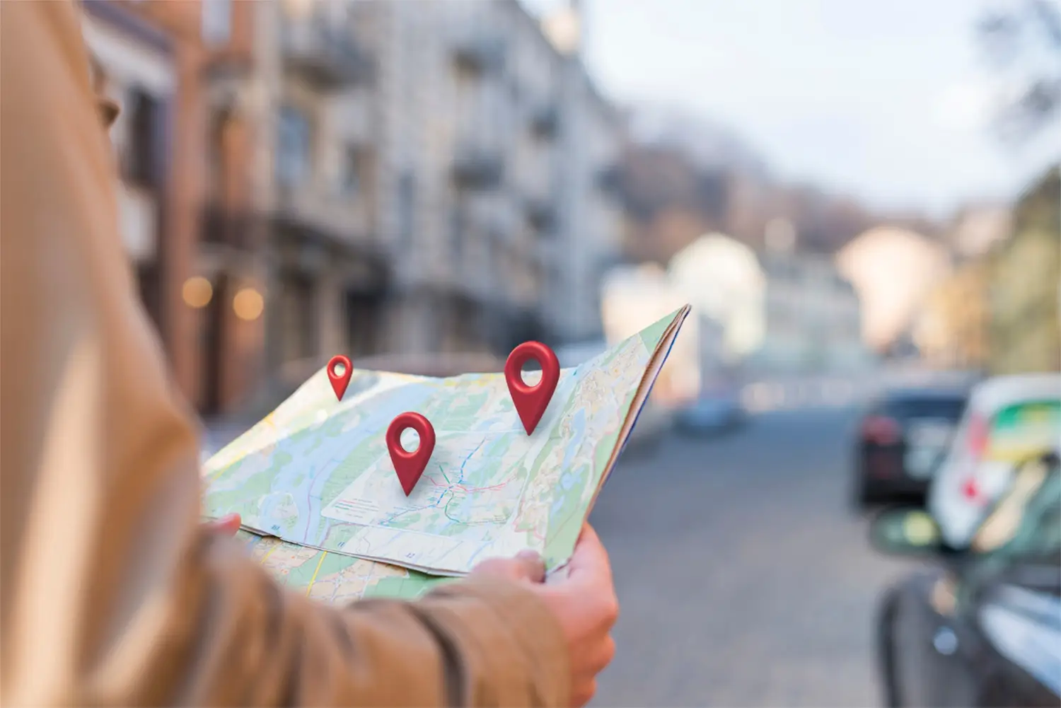 side-view-hands-holding-map side-view-hands-holding-map